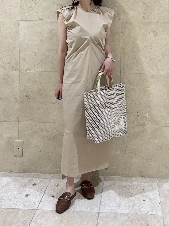 BEIGE， スタッフ コーディネート画像