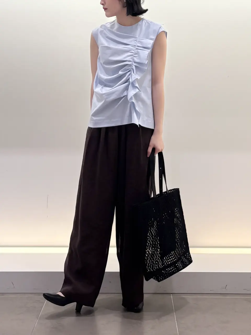 BEIGE， 伊藤 コーディネート画像