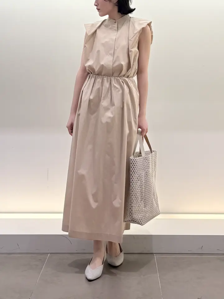 BEIGE， 伊藤 コーディネート画像