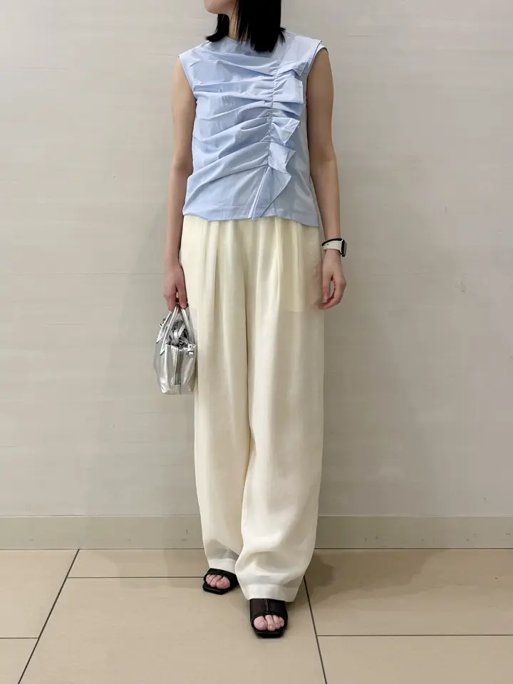 BEIGE， スタッフ コーディネート画像