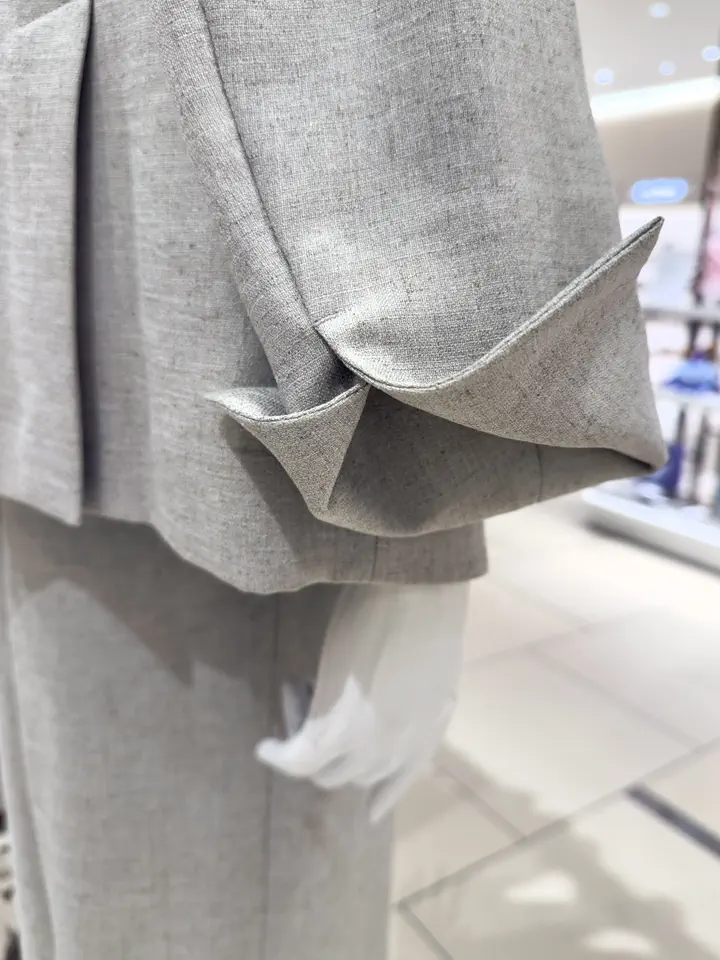 BEIGE， staff コーディネート画像