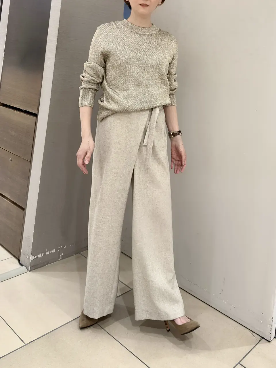  staff コーディネート画像