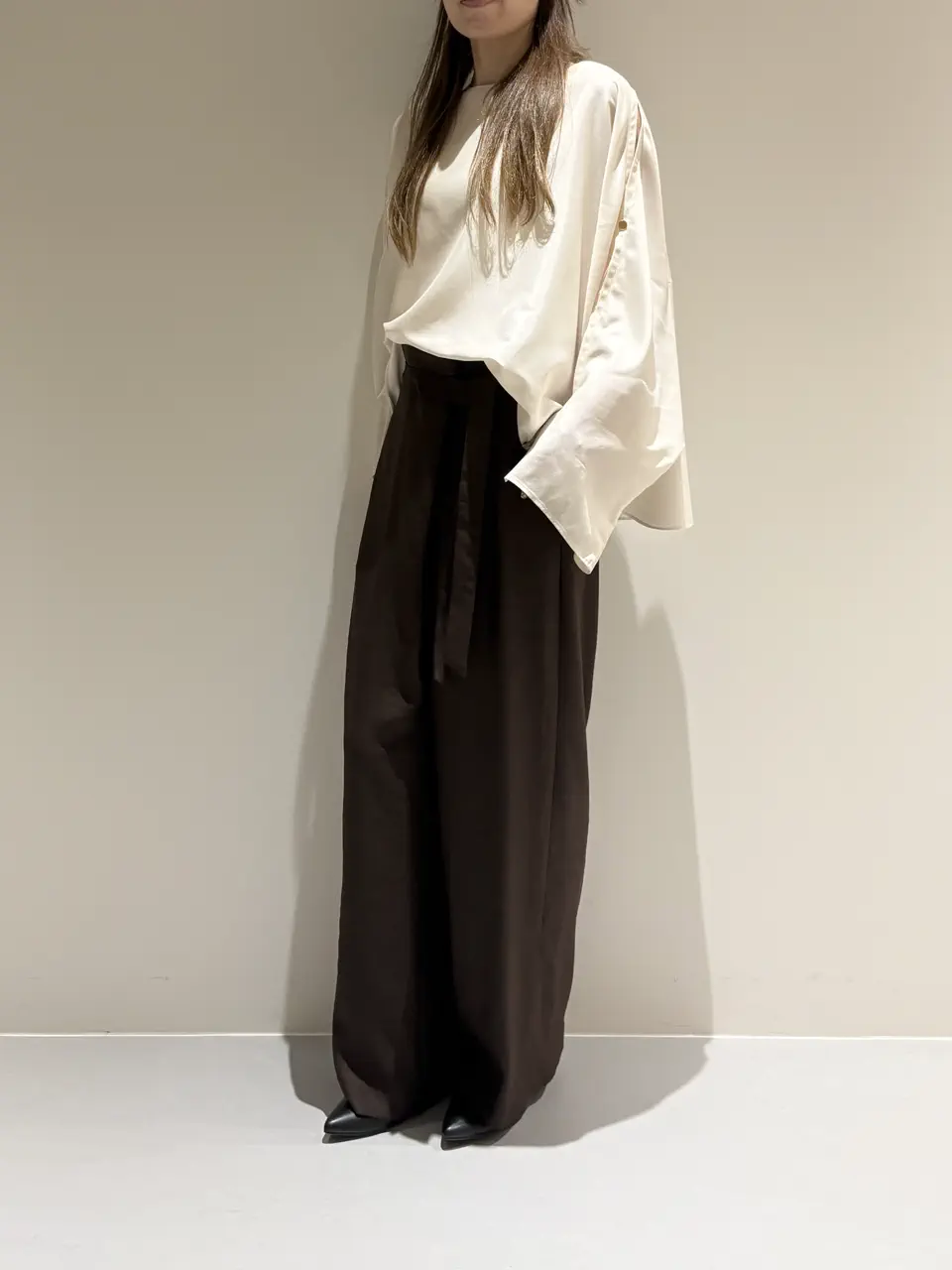 BEIGE， Adachi コーディネート画像