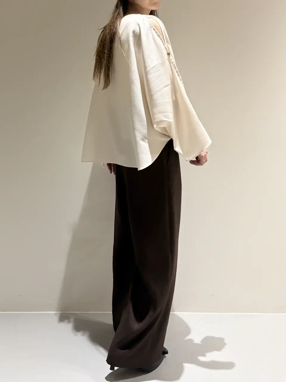 BEIGE， Adachi コーディネート画像