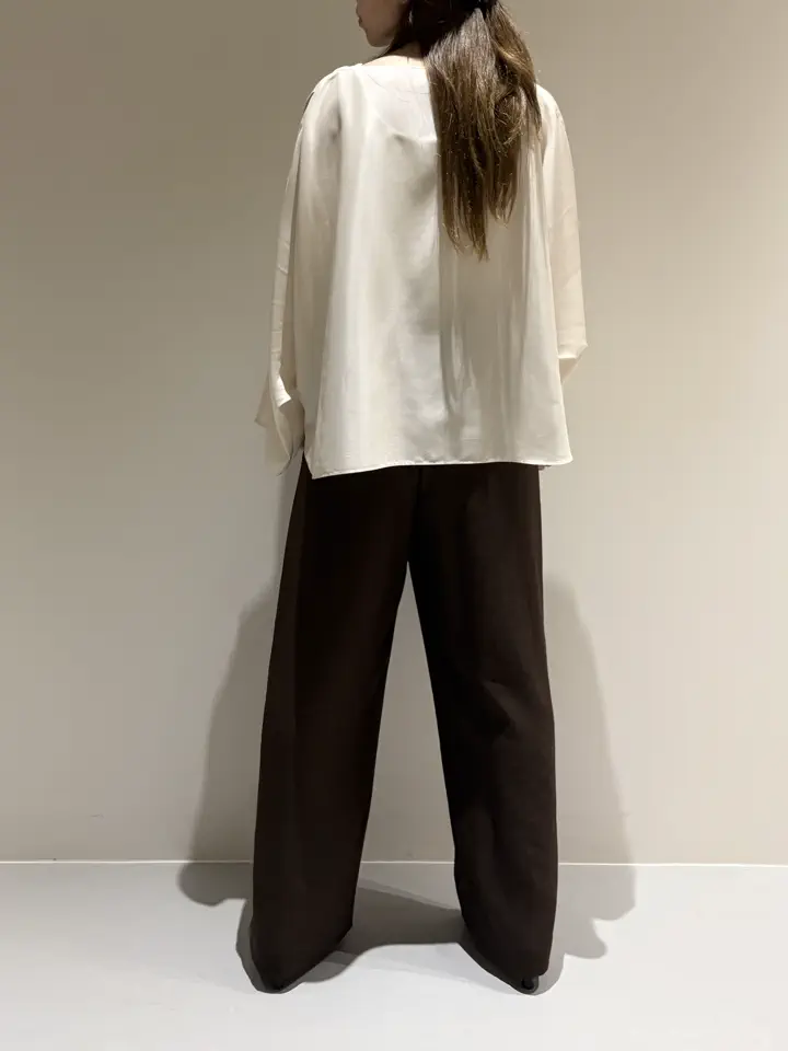 BEIGE， Adachi コーディネート画像