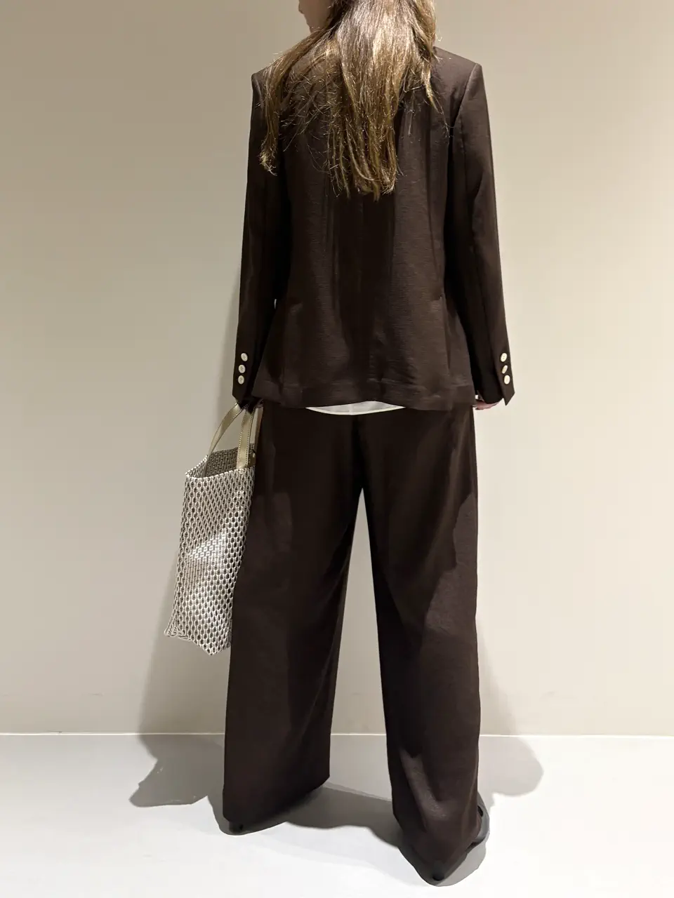 BEIGE， Adachi コーディネート画像