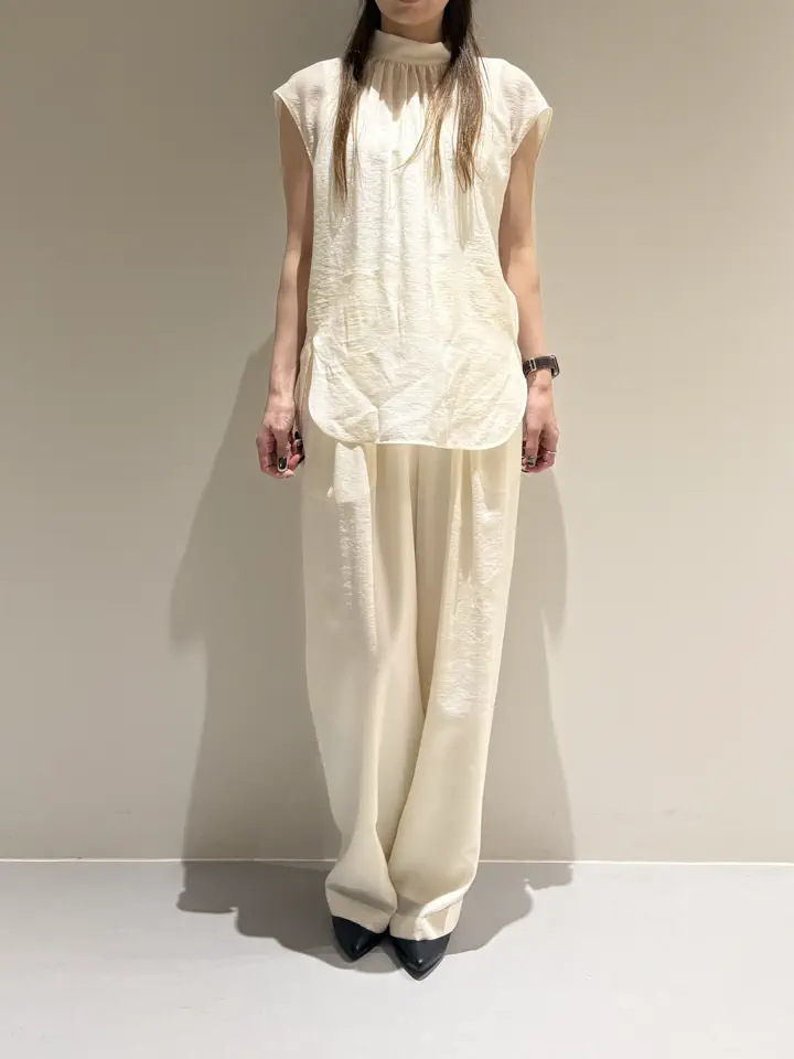 BEIGE， Adachi コーディネート画像