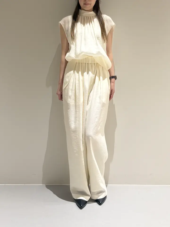 BEIGE， Adachi コーディネート画像