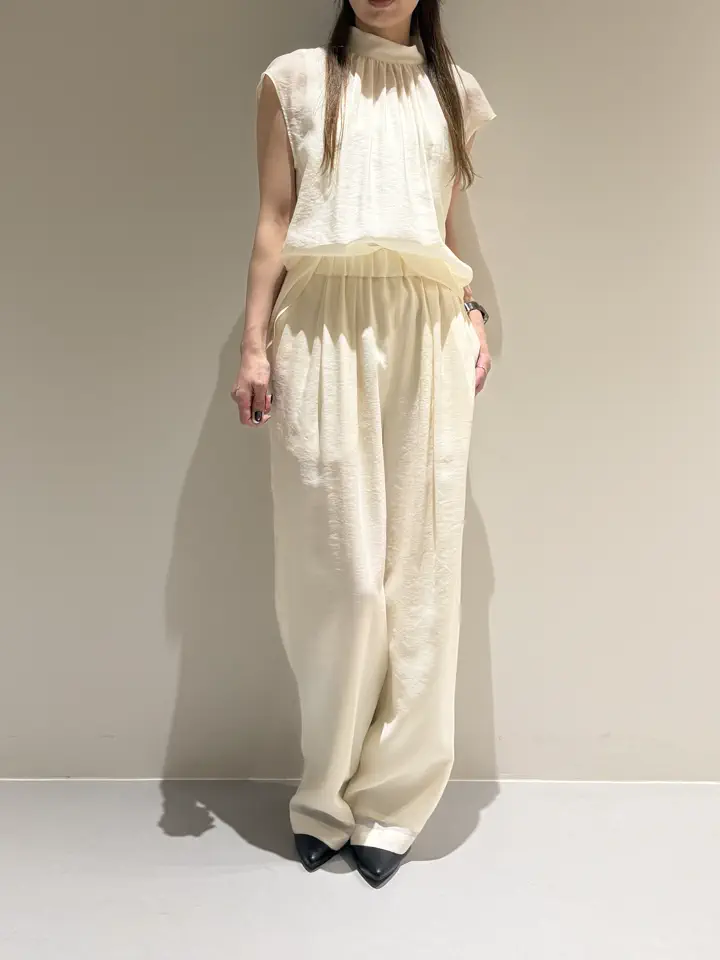 BEIGE， Adachi コーディネート画像