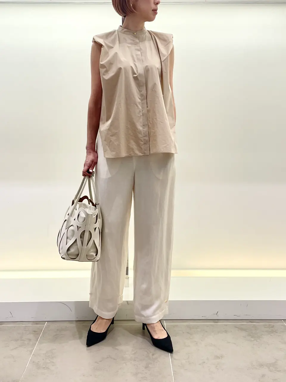 BEIGE， 柴田 コーディネート画像
