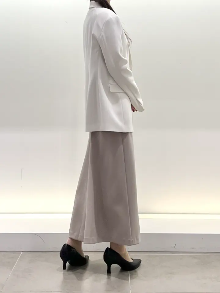 BEIGE， スタッフ コーディネート画像