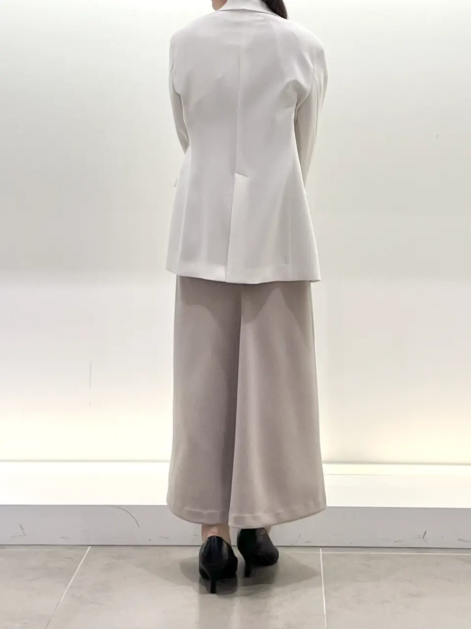 BEIGE， スタッフ コーディネート画像