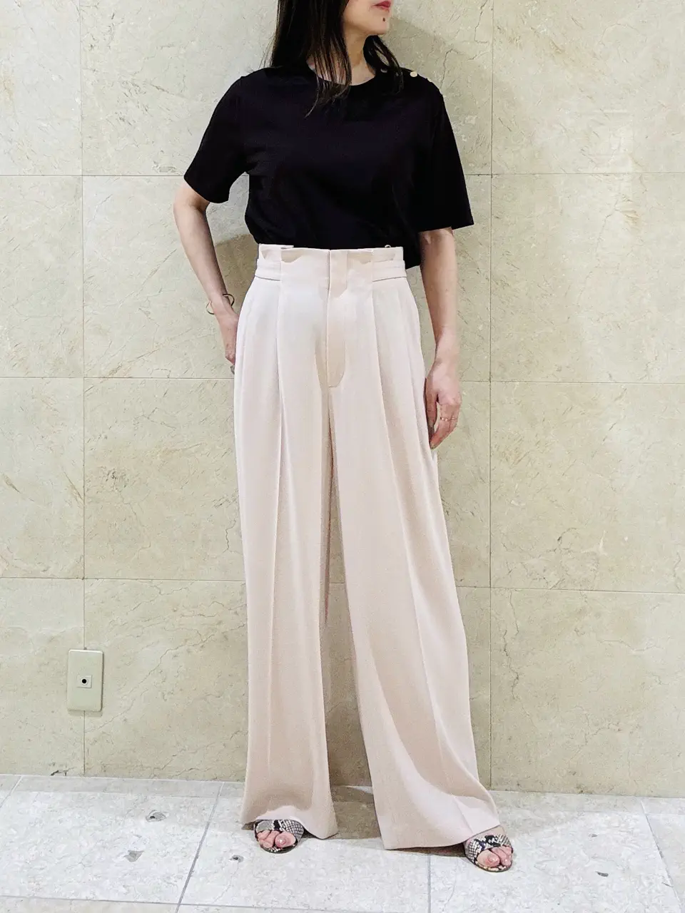 BEIGE， スタッフ コーディネート画像