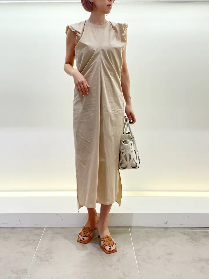 BEIGE， 柴田 コーディネート画像