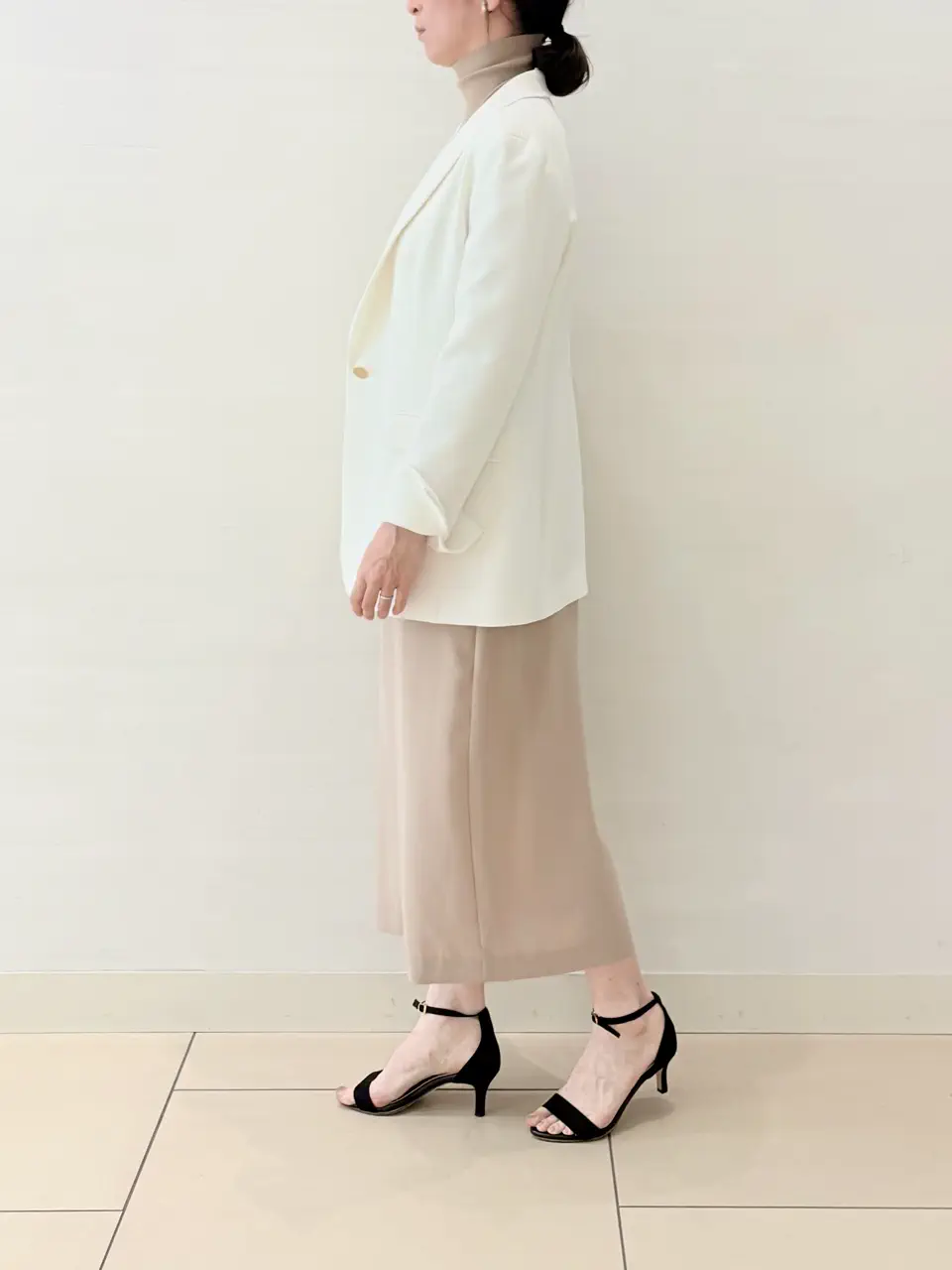 BEIGE， スタッフ コーディネート画像