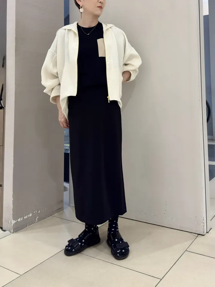 BEIGE， staff コーディネート画像