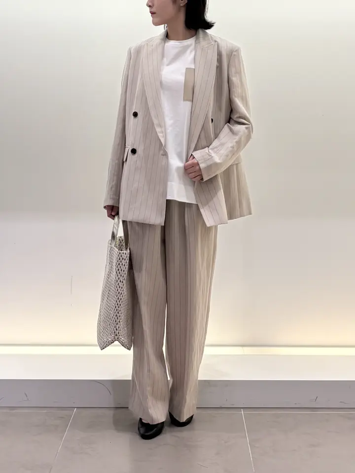 BEIGE， 伊藤 コーディネート画像
