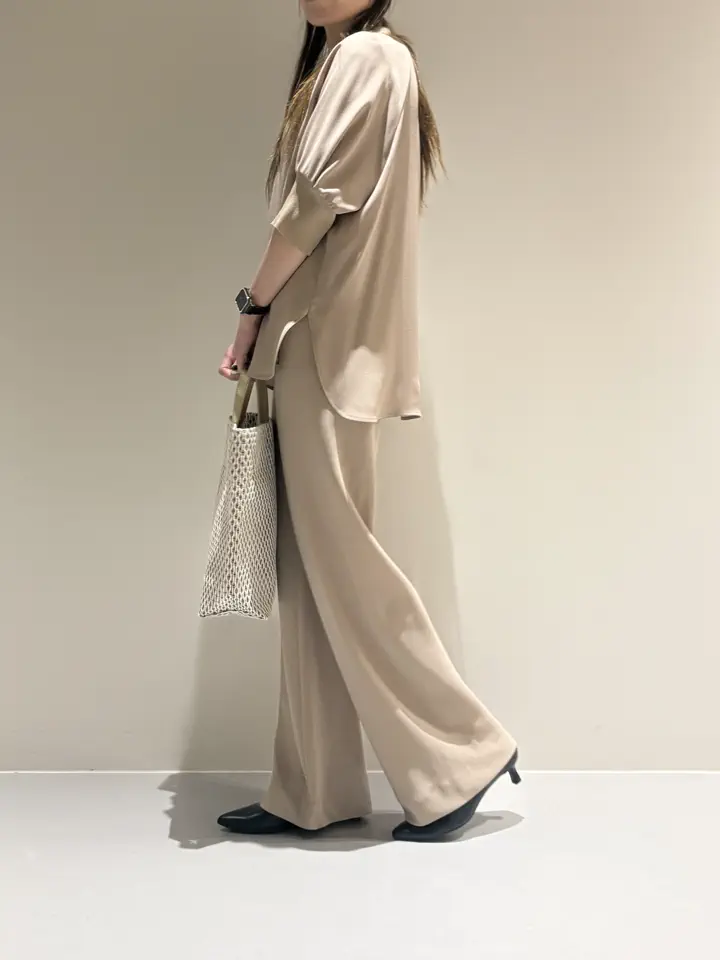 BEIGE， Adachi コーディネート画像