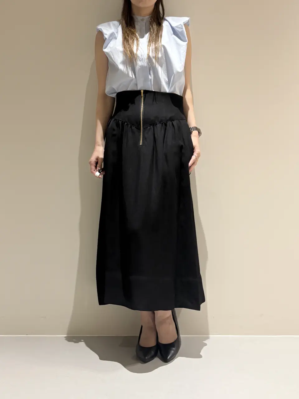 BEIGE， Adachi コーディネート画像