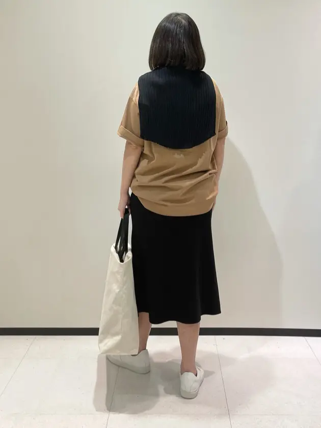 BEIGE， 藤木 コーディネート画像