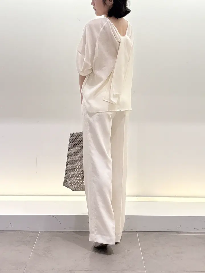 BEIGE， 伊藤 コーディネート画像