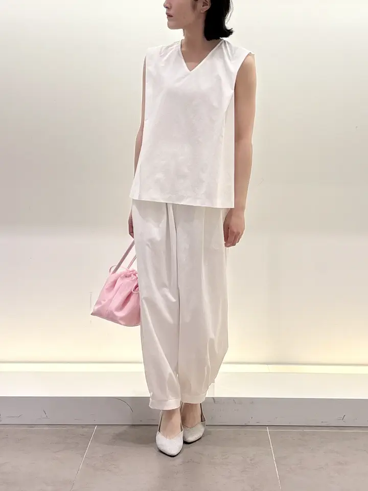 BEIGE， 伊藤 コーディネート画像