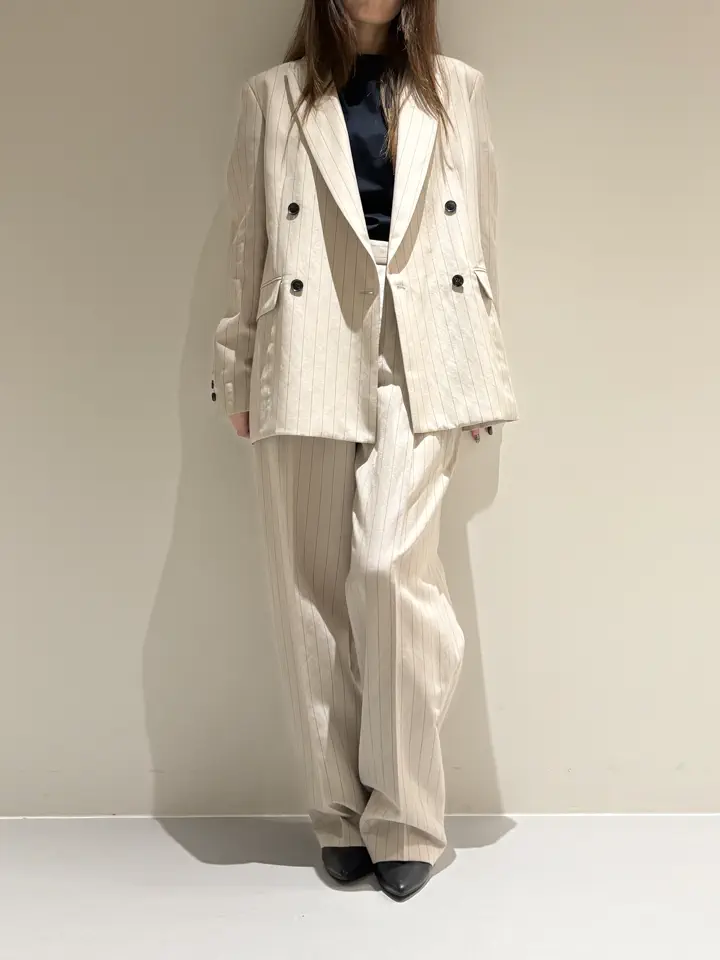 BEIGE， Adachi コーディネート画像