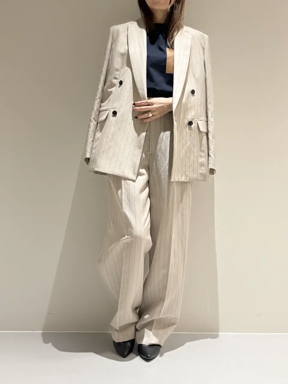 BEIGE， Adachi コーディネート画像