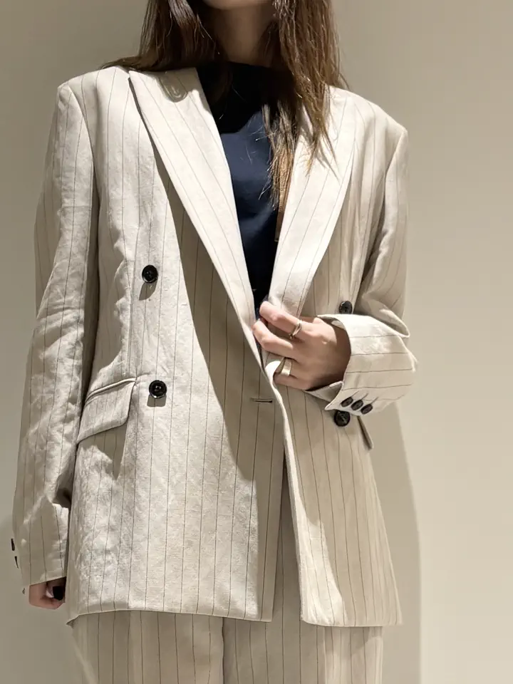 BEIGE， Adachi コーディネート画像