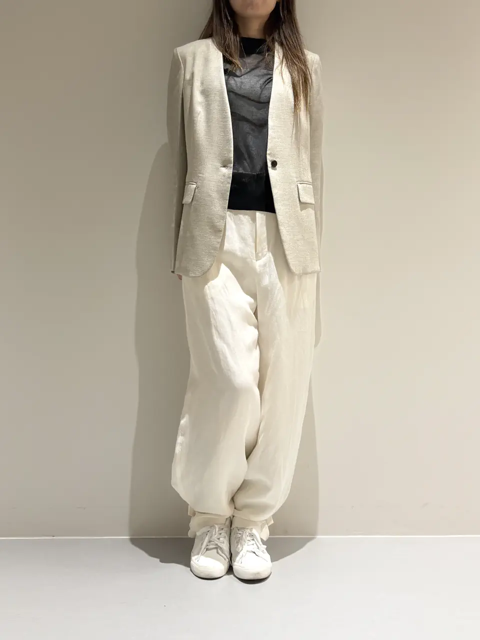 BEIGE， Adachi コーディネート画像