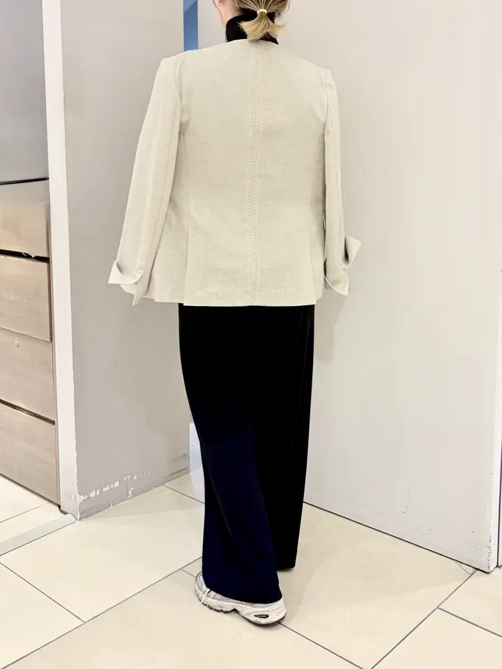 BEIGE， スタッフ コーディネート画像