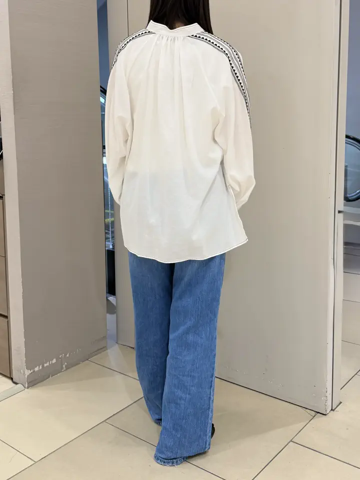 BEIGE， スタッフ コーディネート画像