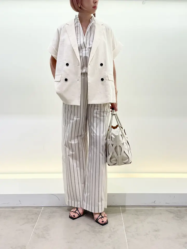 BEIGE， 柴田 コーディネート画像
