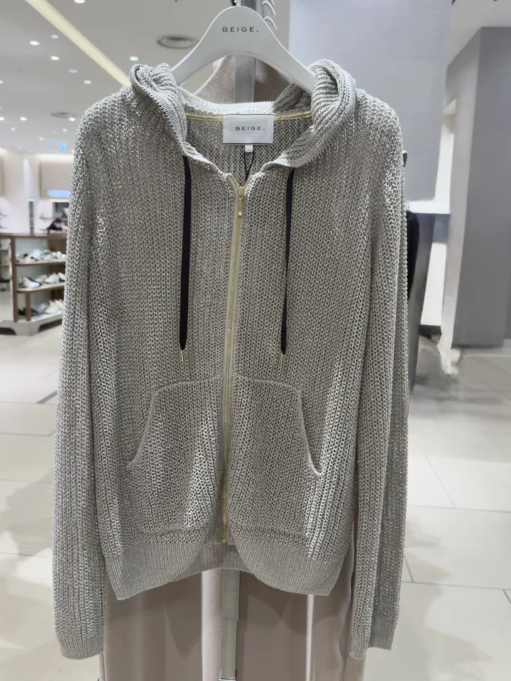BEIGE， staff コーディネート画像