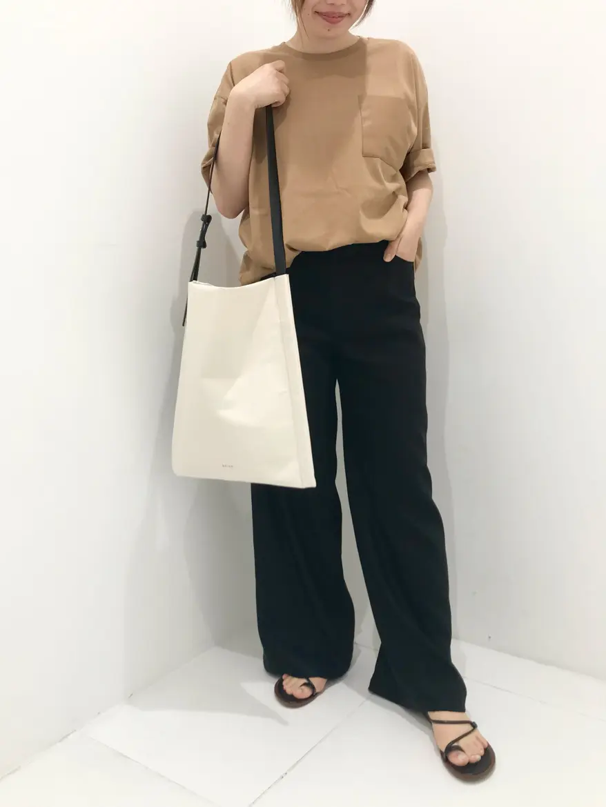  スタッフM コーディネート画像