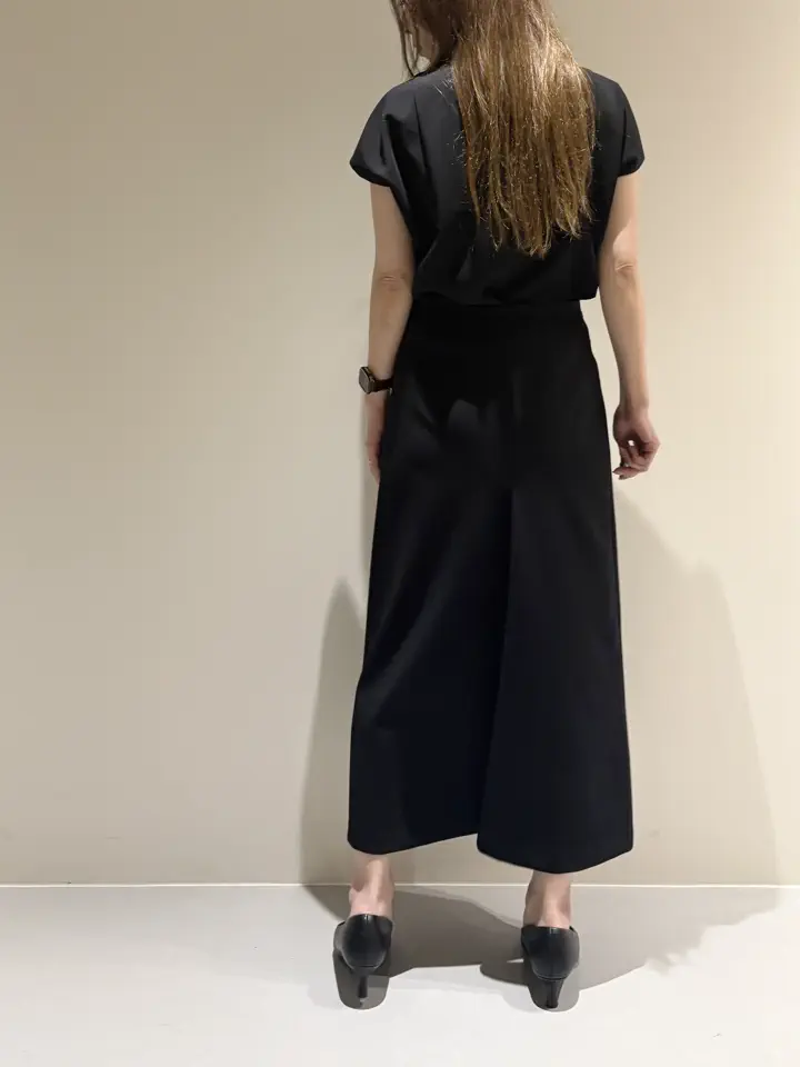 BEIGE， Adachi コーディネート画像