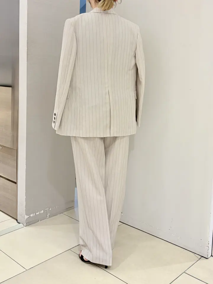 BEIGE， スタッフ コーディネート画像