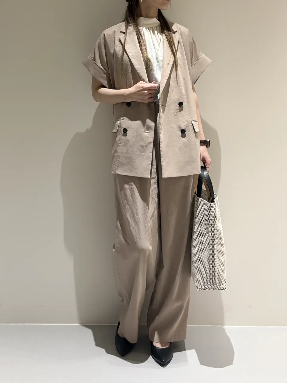 BEIGE， Adachi コーディネート画像