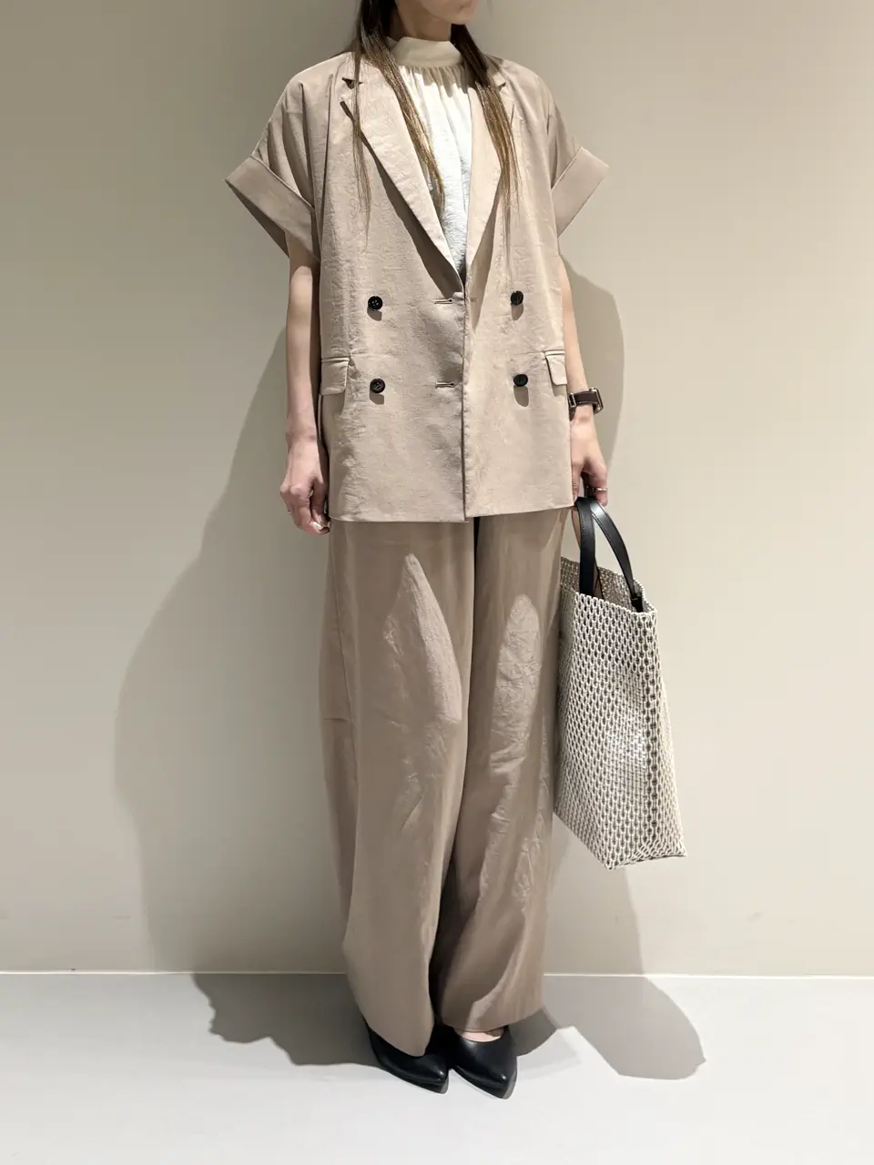 BEIGE， Adachi コーディネート画像
