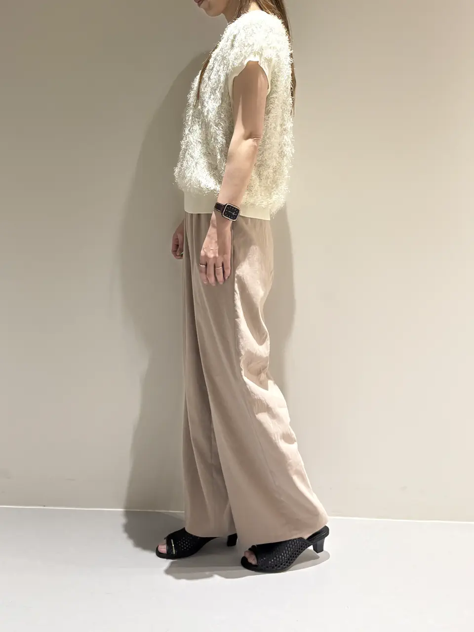 BEIGE， Adachi コーディネート画像