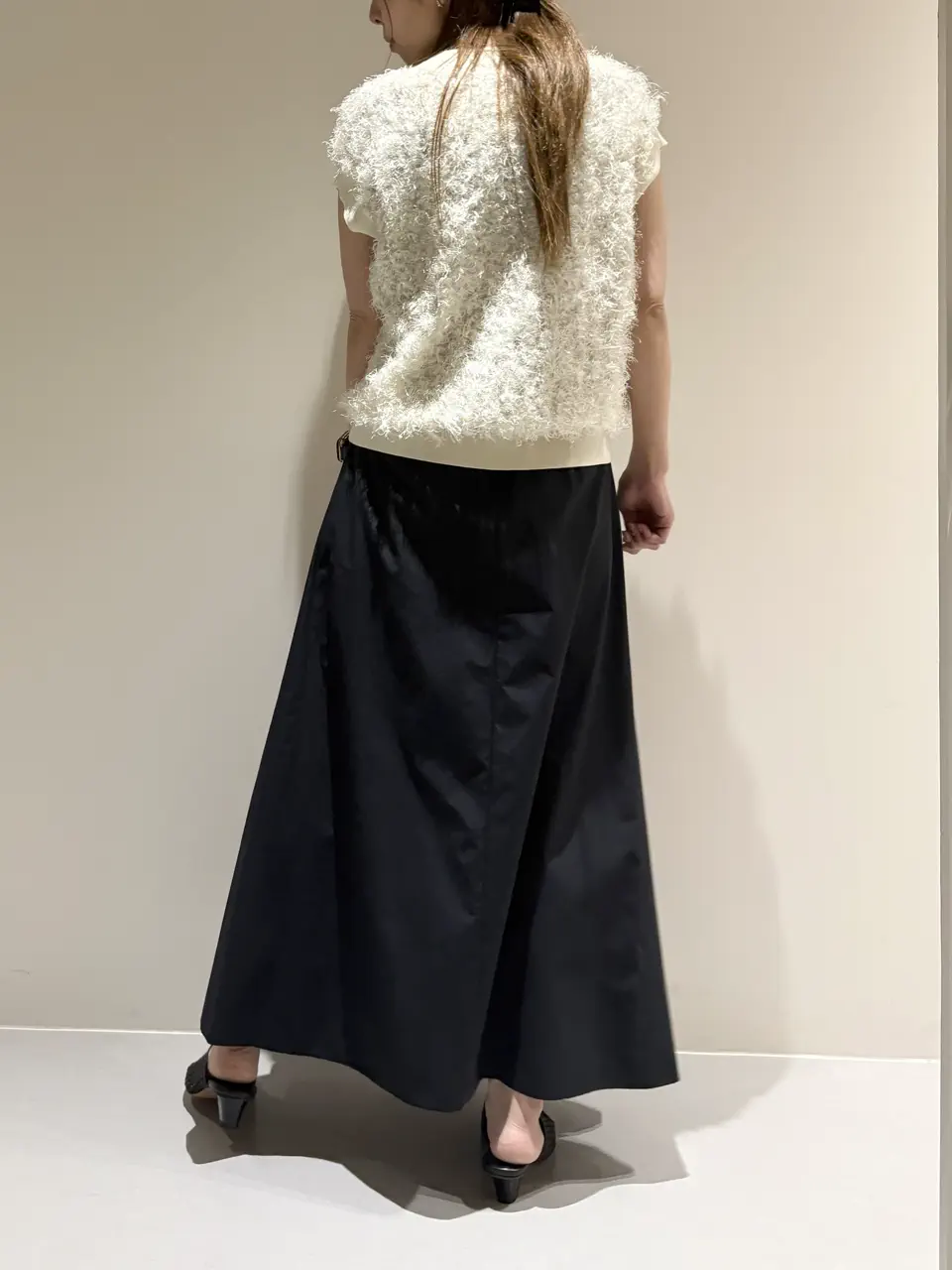 BEIGE， Adachi コーディネート画像