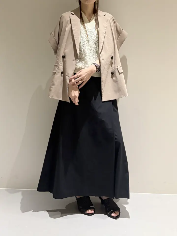 BEIGE， Adachi コーディネート画像