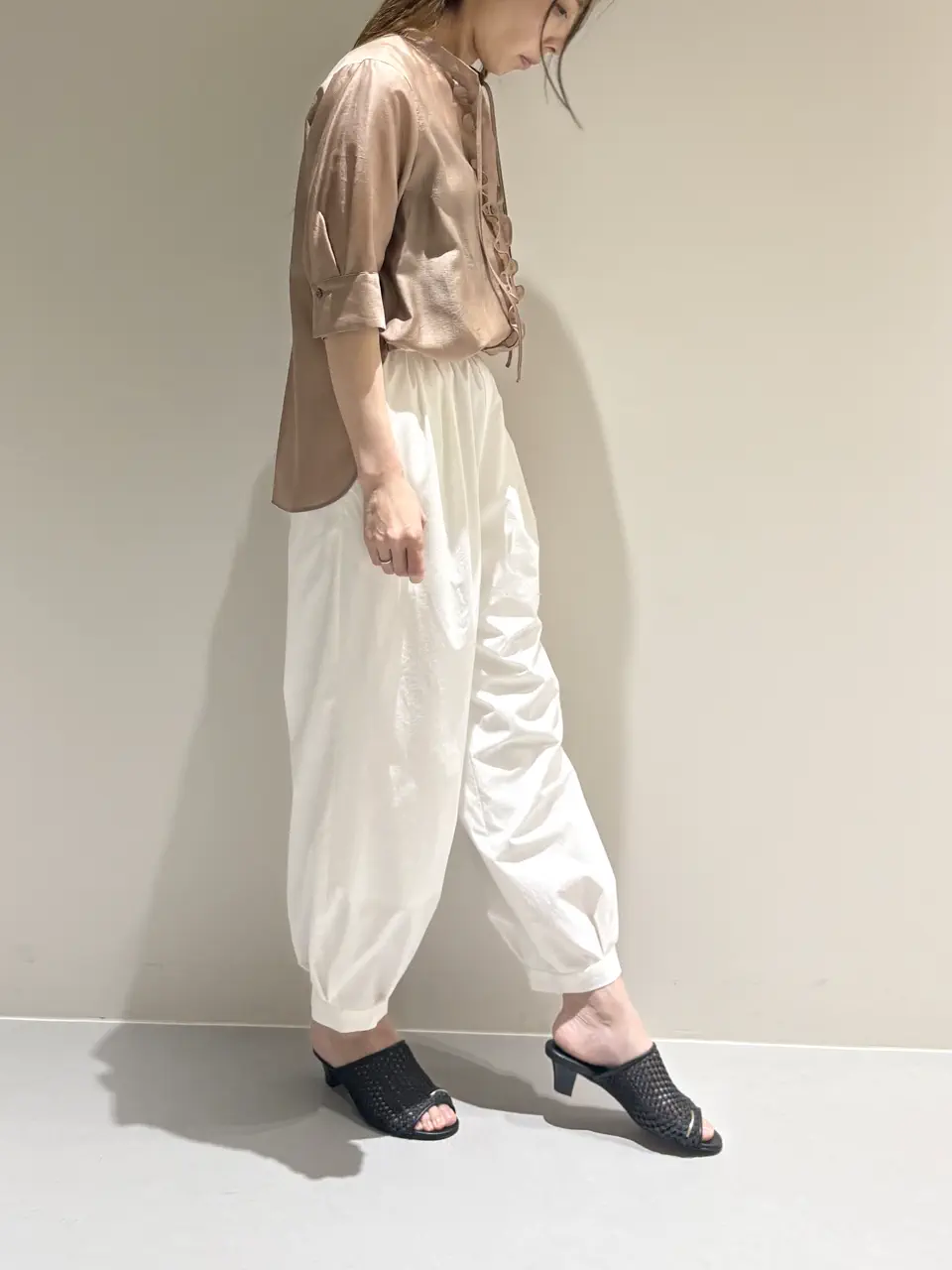BEIGE， Adachi コーディネート画像
