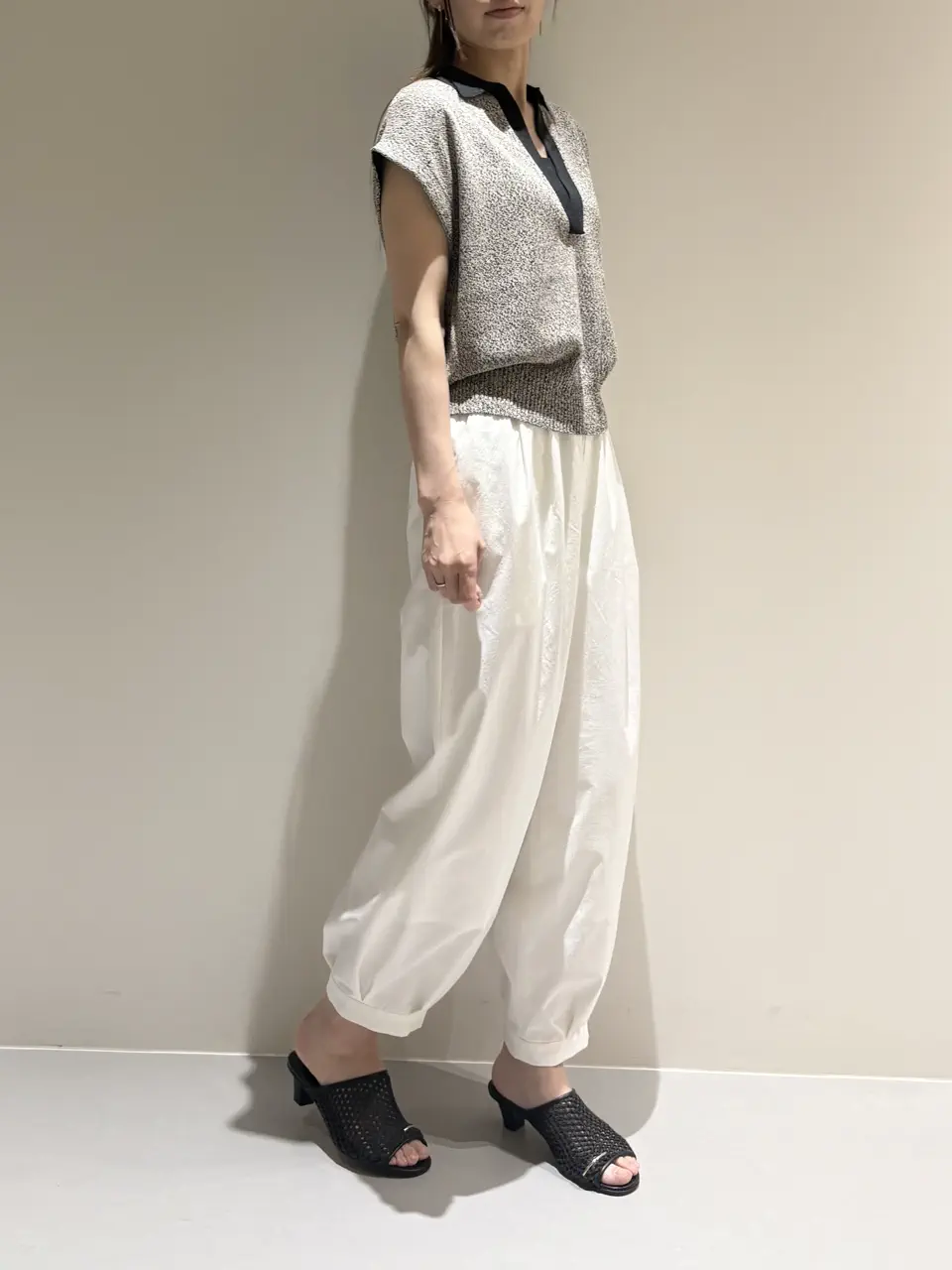 BEIGE， Adachi コーディネート画像