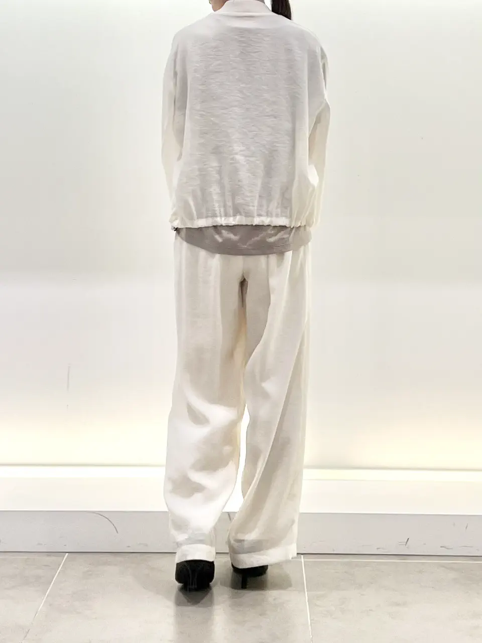 BEIGE， スタッフ コーディネート画像