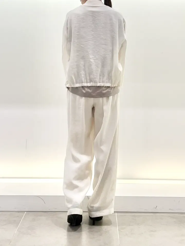 BEIGE， スタッフ コーディネート画像