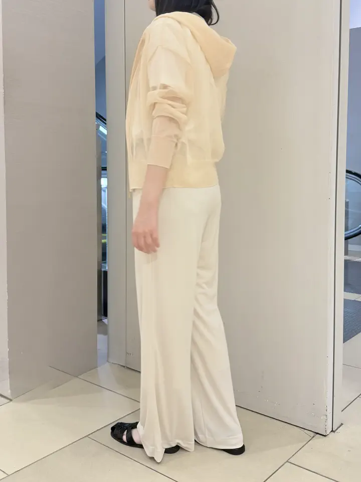 BEIGE， スタッフ コーディネート画像