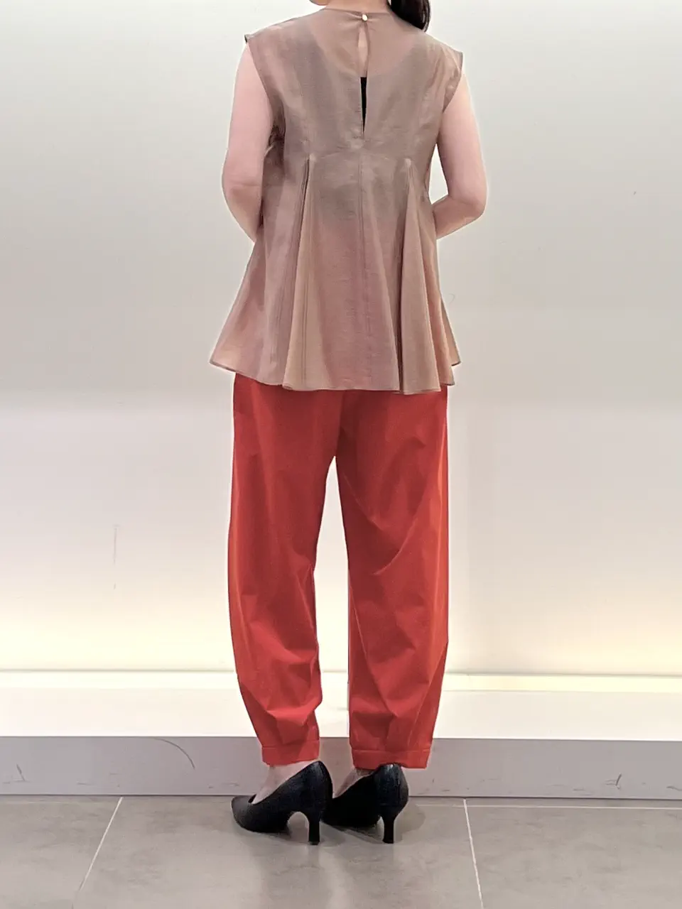 BEIGE， スタッフ コーディネート画像