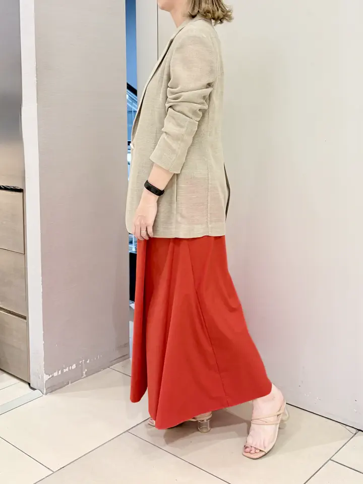 BEIGE， スタッフ コーディネート画像