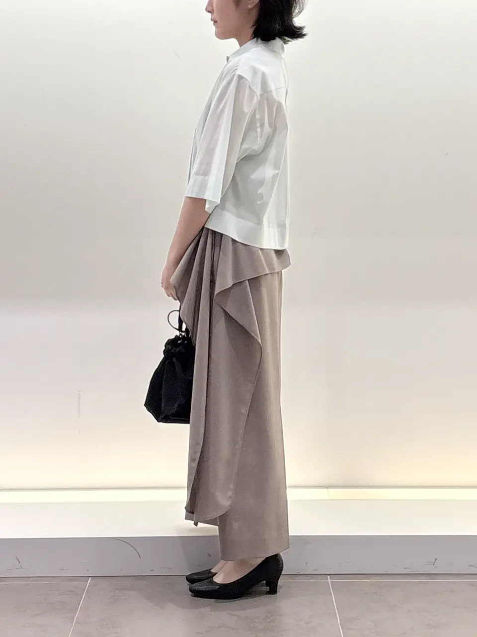 BEIGE， 伊藤 コーディネート画像